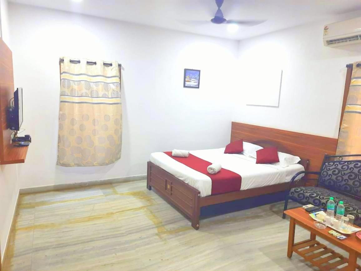 Disha Inn Chennai Bagian luar foto